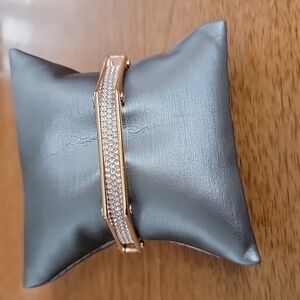 Swarovski Bolt Bangle Crystal Bracelet Med ( Read Description)